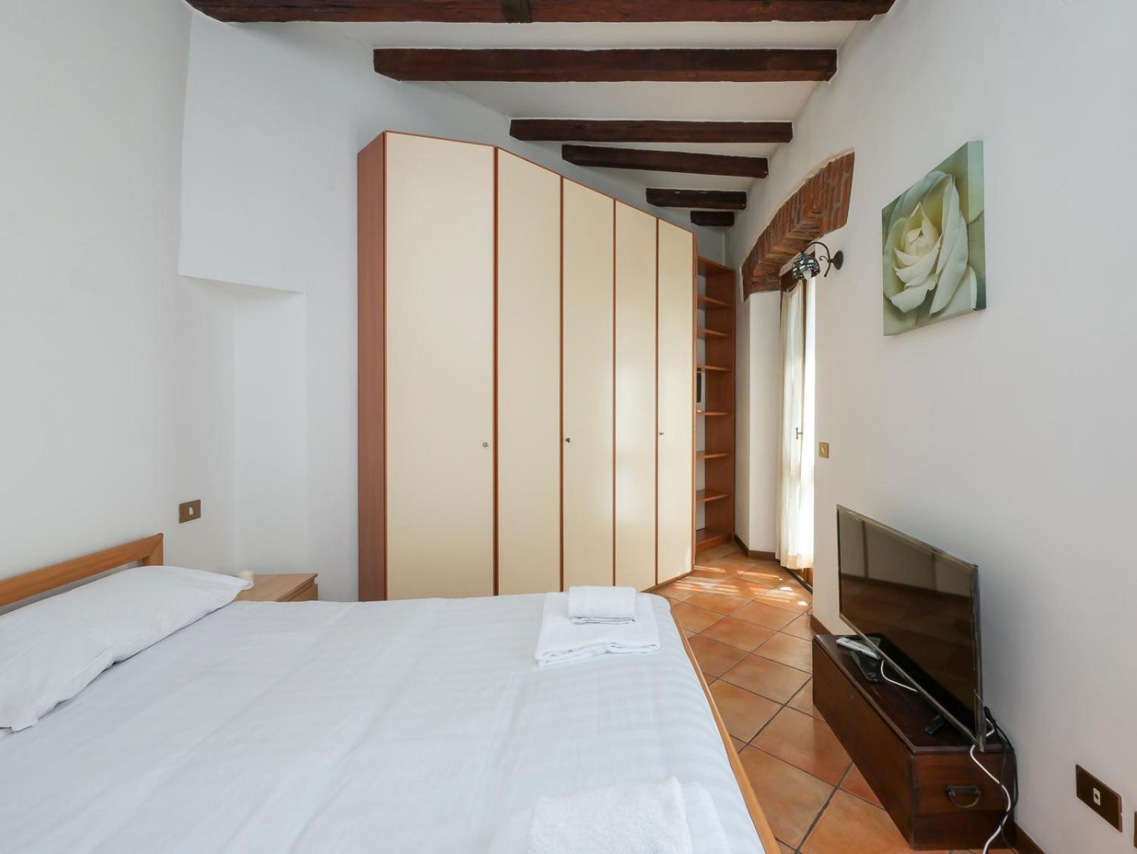 Youhosty - Porta Romana M3 *